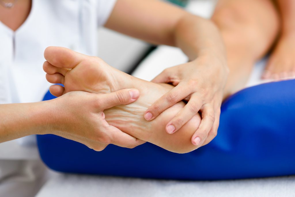Halluks Valgus Ameliyatı Nasıl Yapılır? İyileşme Süreci